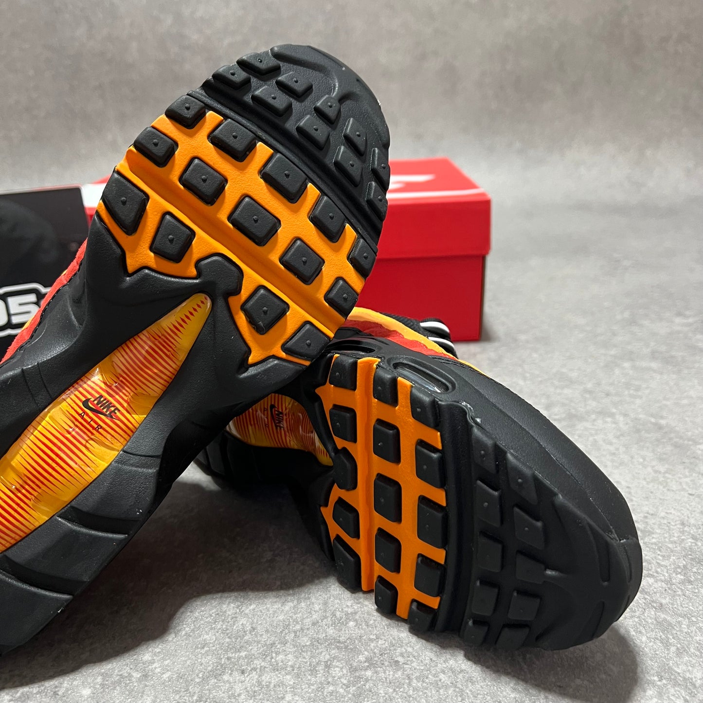 Airmax 95 Raygun UK8