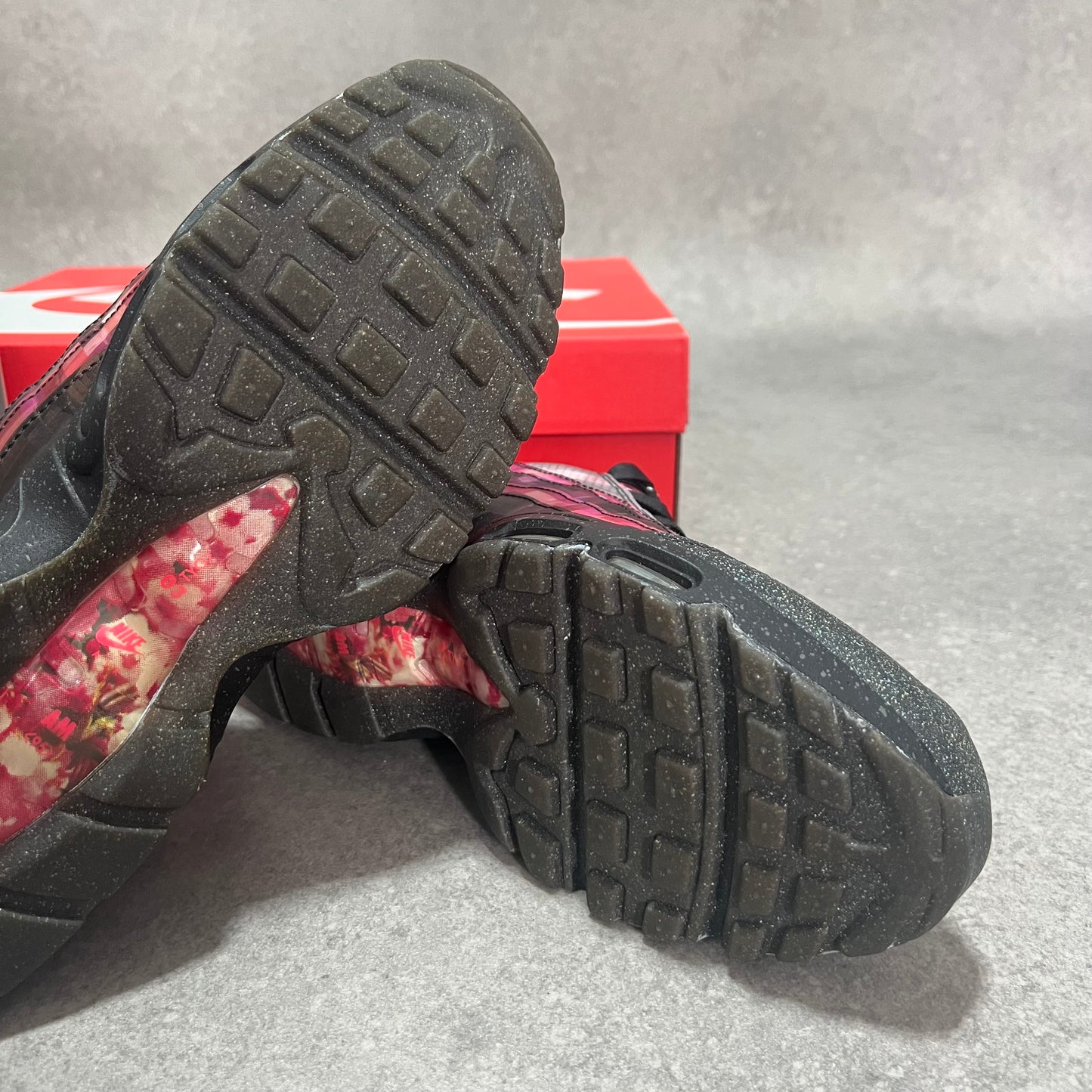 Airmax 95 Cherry Blossom UK8.5