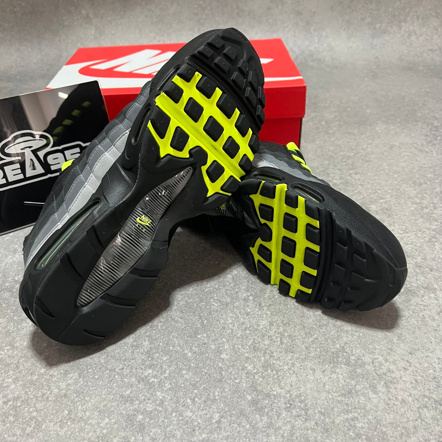 Airmax 95 Reverse Neon UK11