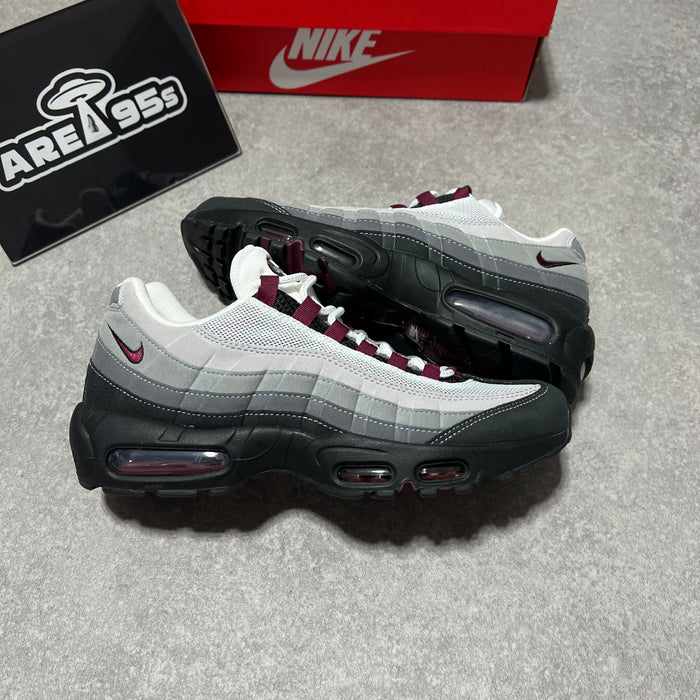 Airmax 95 Beetroot UK8.5