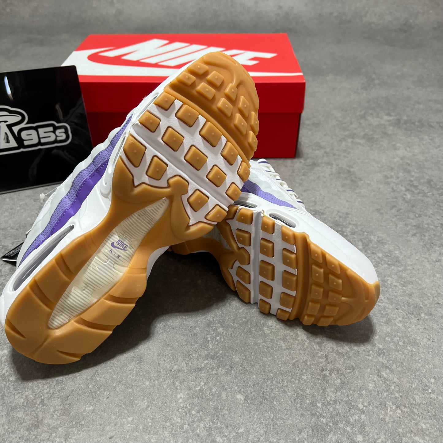 Airmax 95 White Space Purple Gum