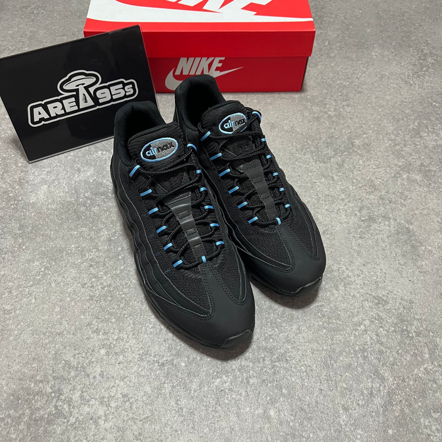 Airmax 95 Black / University Blue UK11.5