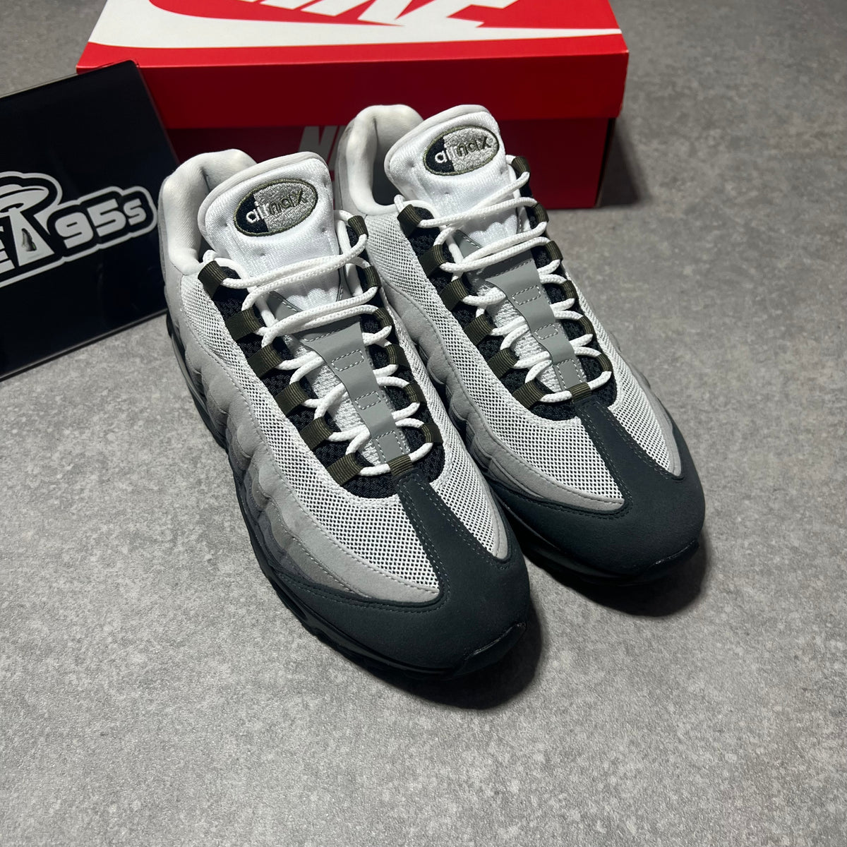 Airmax 95 OG Medium Olive UK9.5