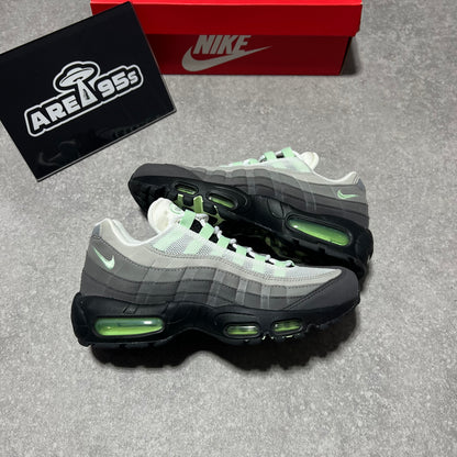 Airmax 95 Fresh Mint  UK6.5