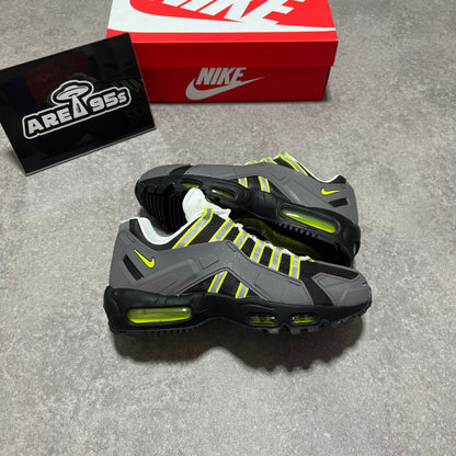 Airmax 95 NDSTRKT