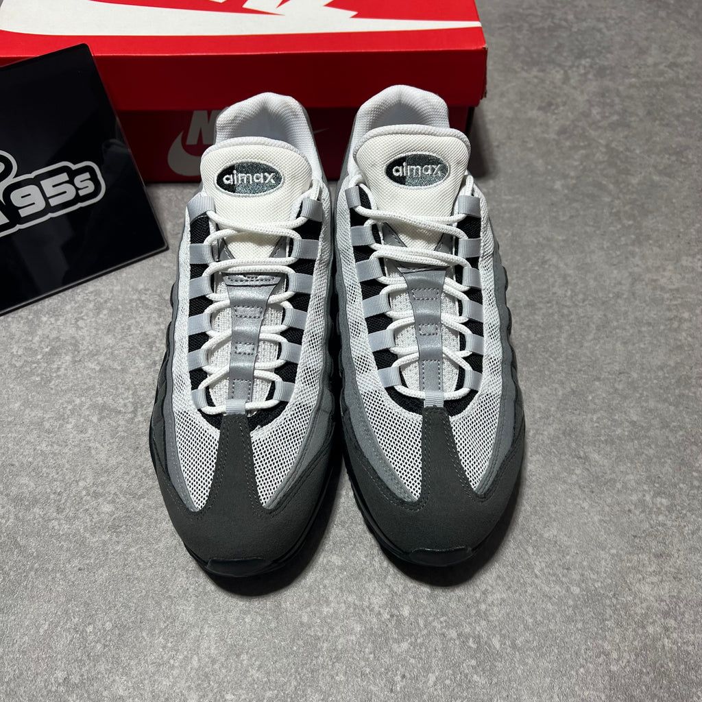 Airmax 95 Grey Jewel   UK9