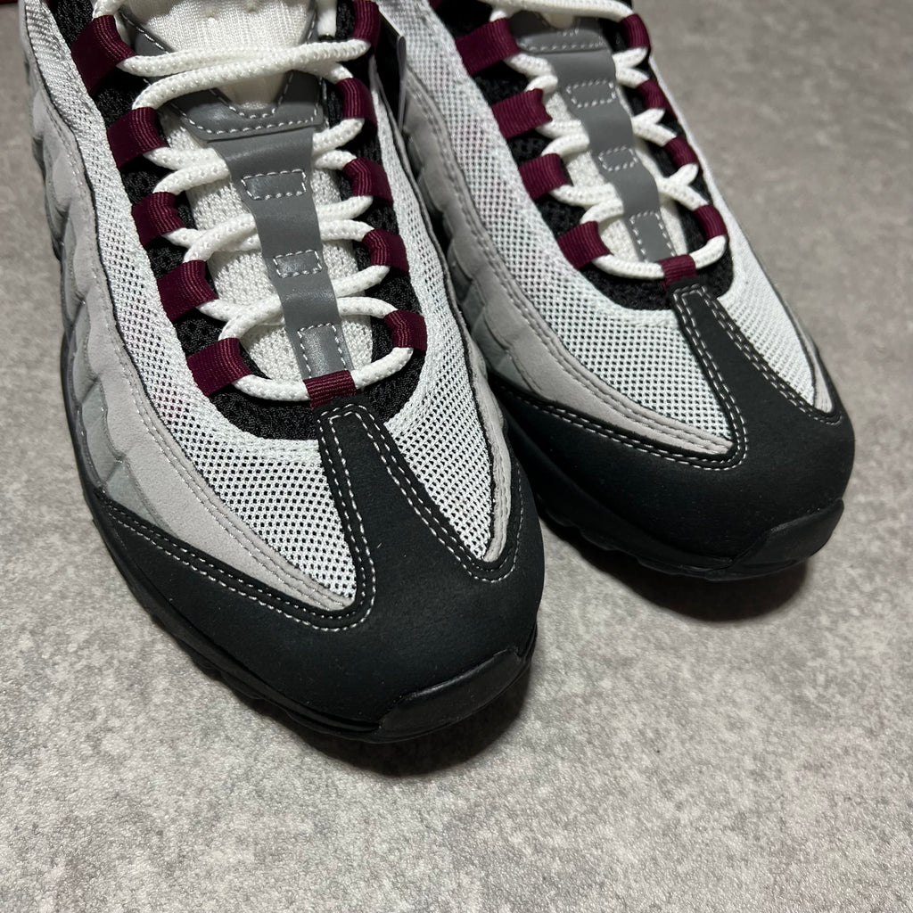 Airmax 95 Beetroot   UK8.5