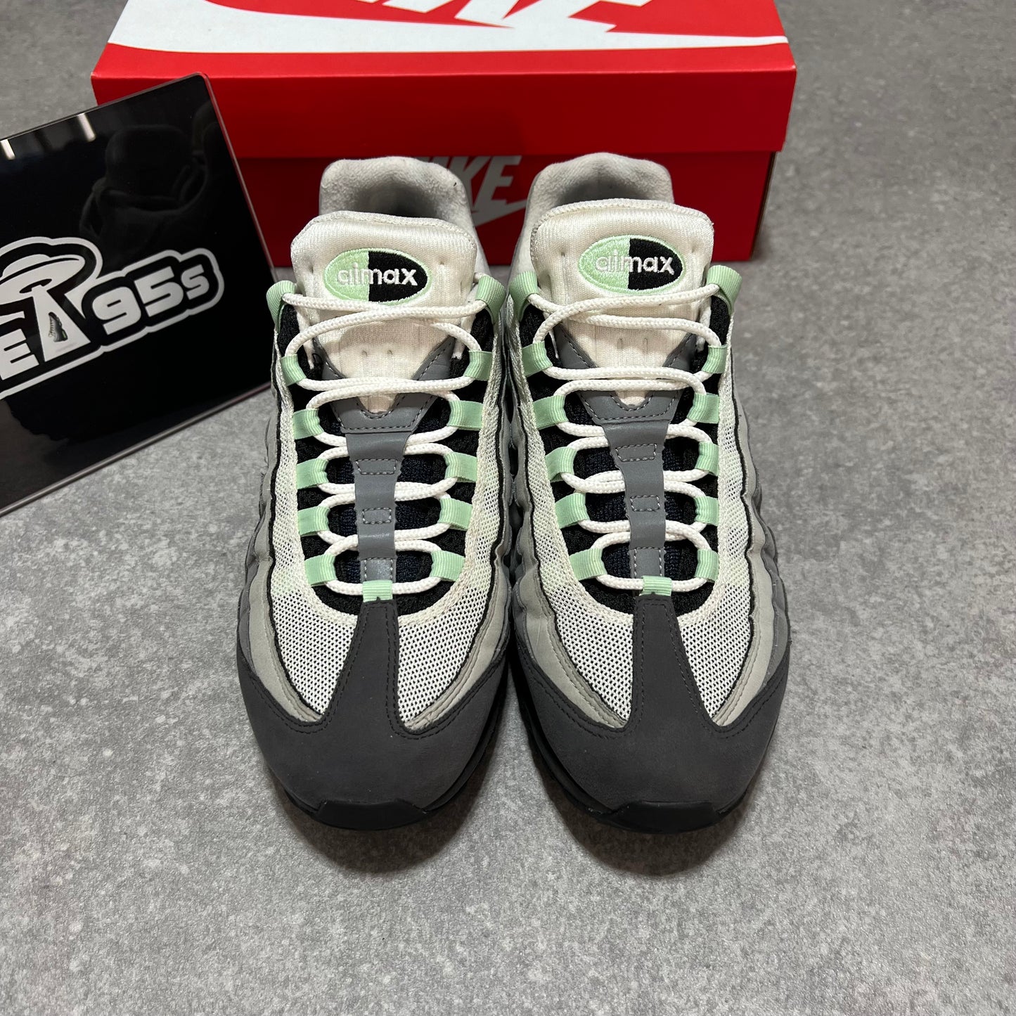 Airmax 95 Fresh Mint                                         UK8.5