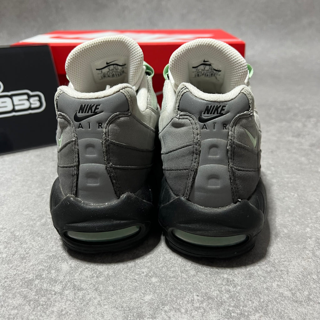 Airmax 95 Fresh Mint 2018  UK8