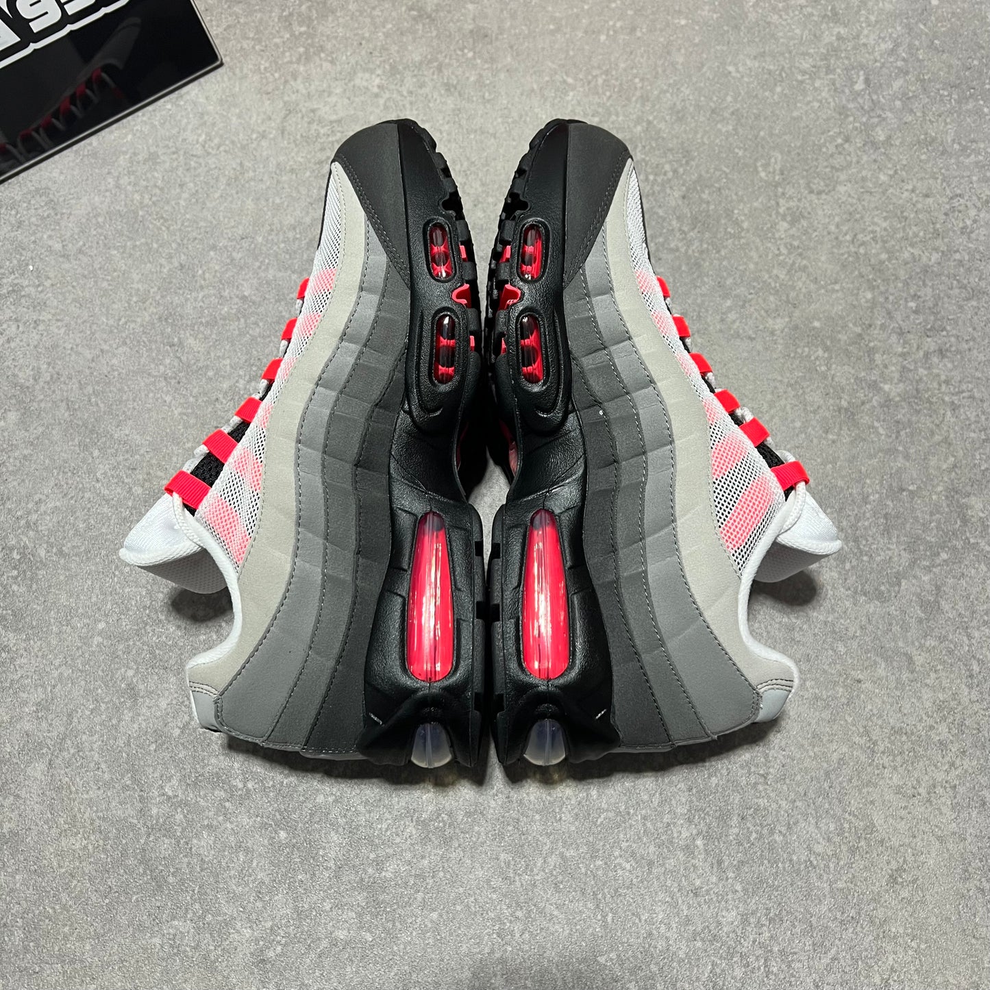 Airmax 95 OG Solar Red 2025