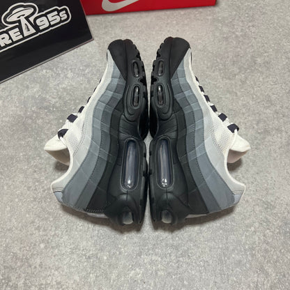 Airmax 95 Gridiron               UK7.5