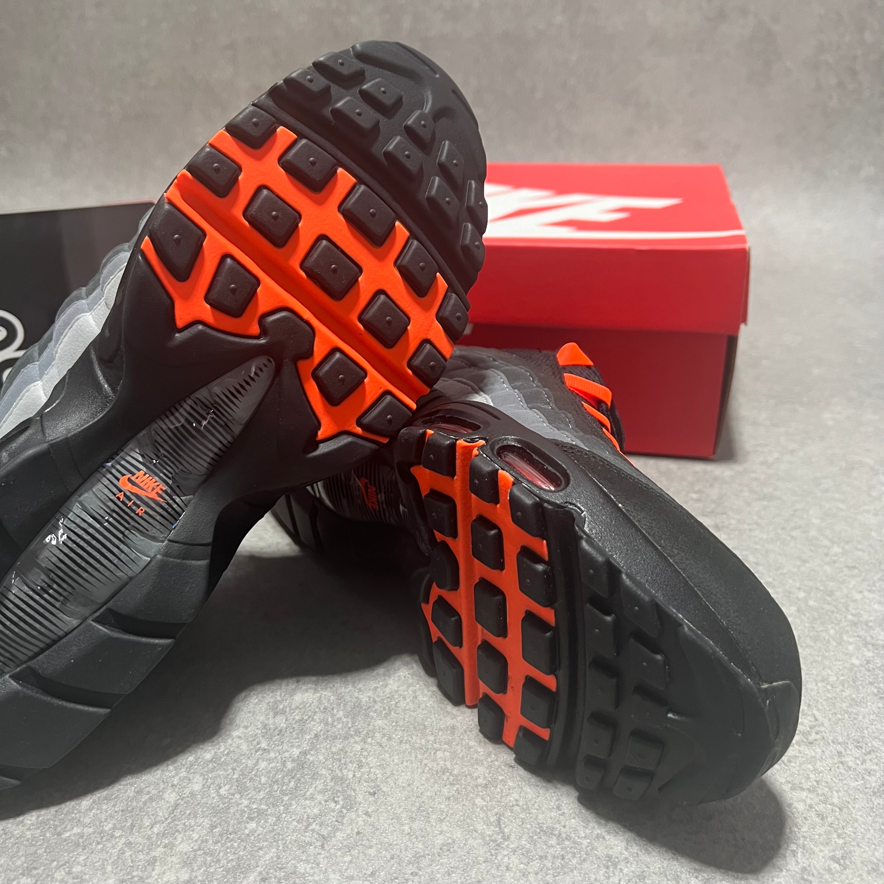 Airmax 95 Hyper Crimson