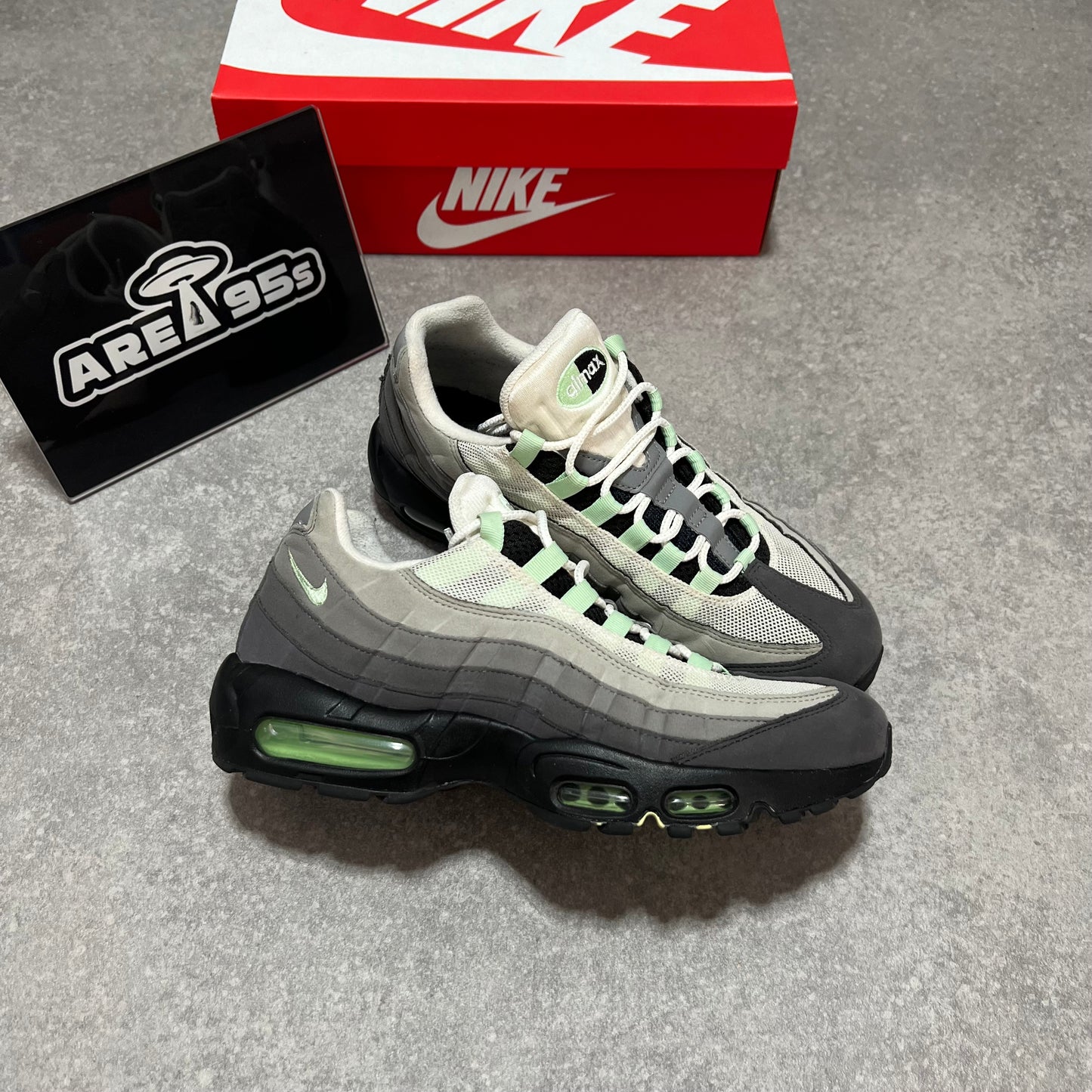 Airmax 95 Fresh Mint                                         UK8.5