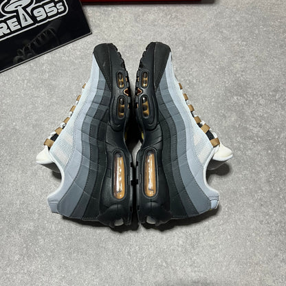Airmax 95 Yellow Strike    UK8