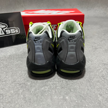 Airmax 95 NDSTRKT