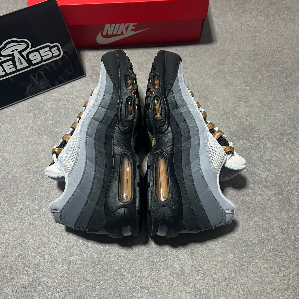 Airmax 95 Yellow Strike    UK9.5