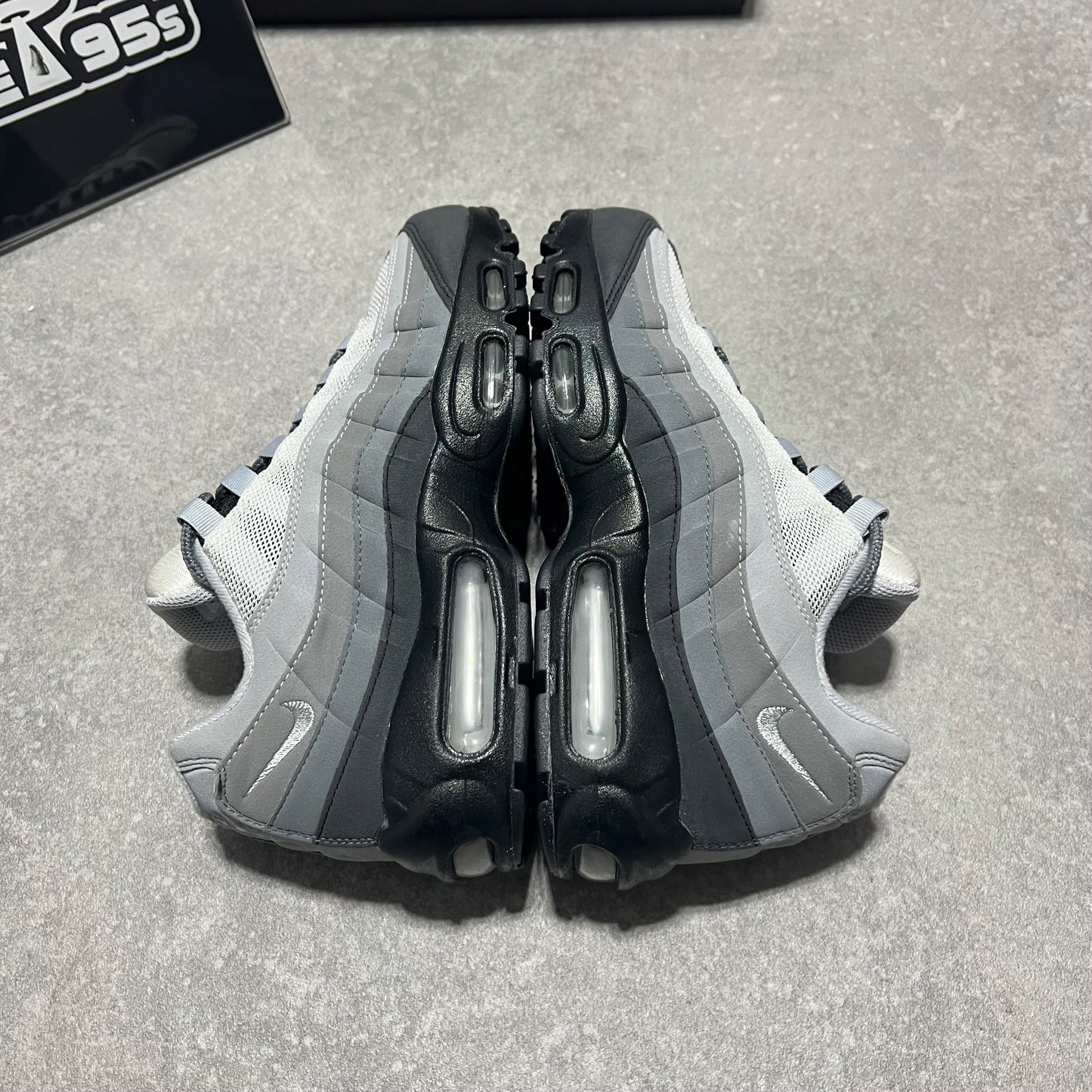 Airmax 95 Nike ID Grey Gradient        UK7