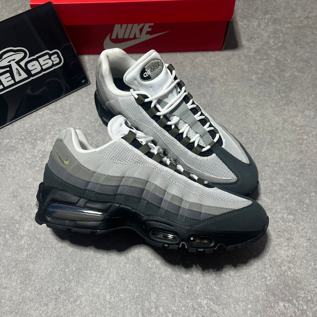 Airmax 95 OG Medium Olive UK9.5