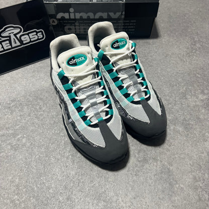 Airmax 95 Atmos Clear Jade                            UK9.5