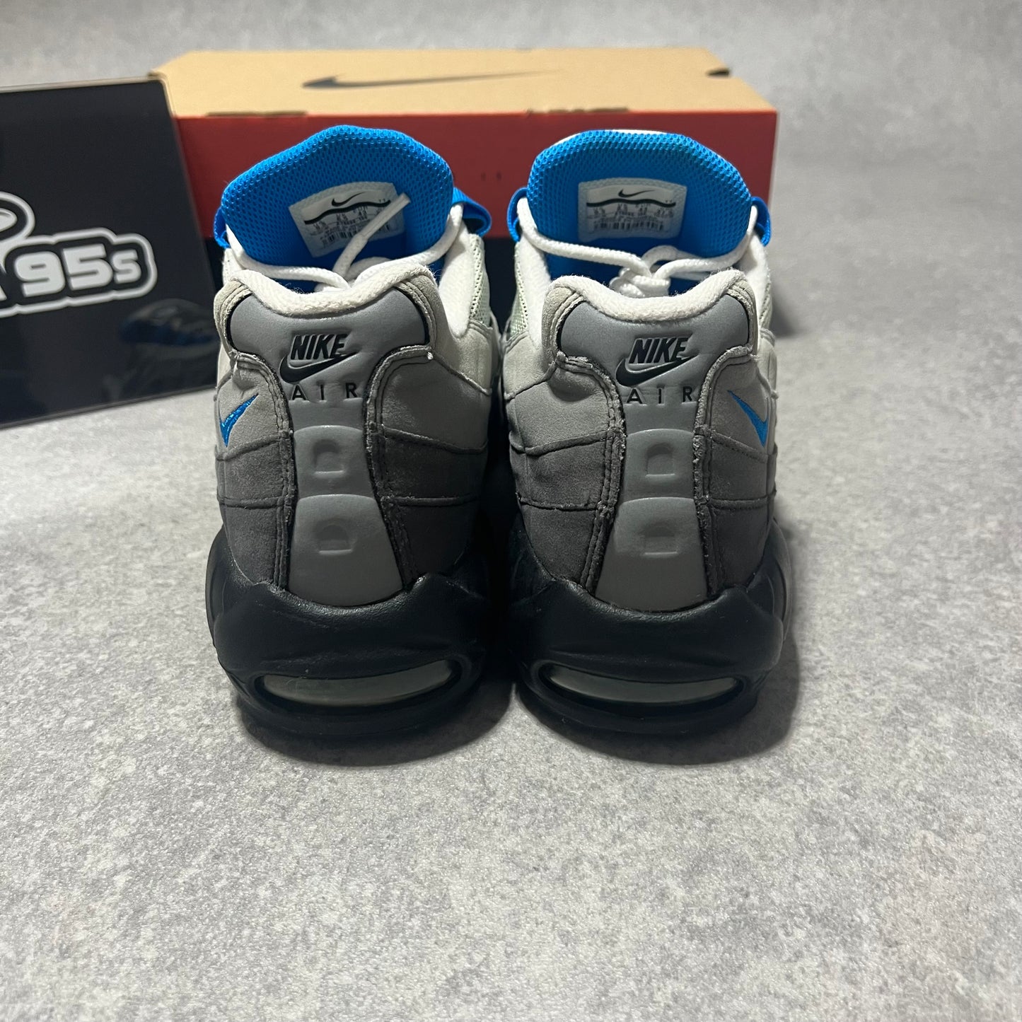 Airmax 95 Crystal Blue     UK8.5