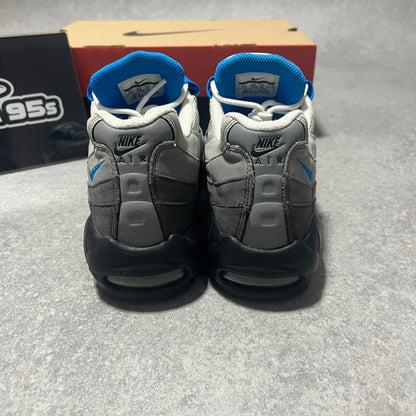 Airmax 95 Crystal Blue     UK8.5