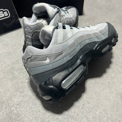 Airmax 95 Nike ID Grey Gradient        UK7
