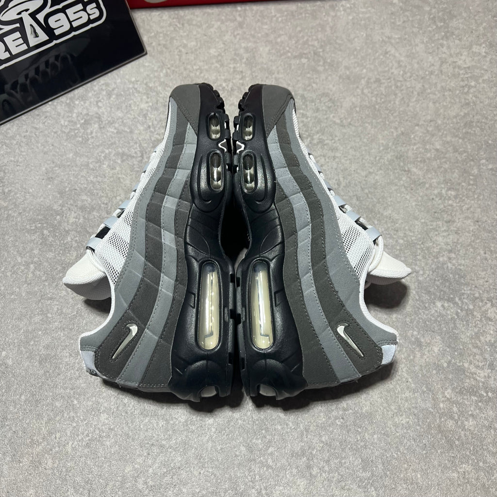 Airmax 95 Grey Jewel   UK9