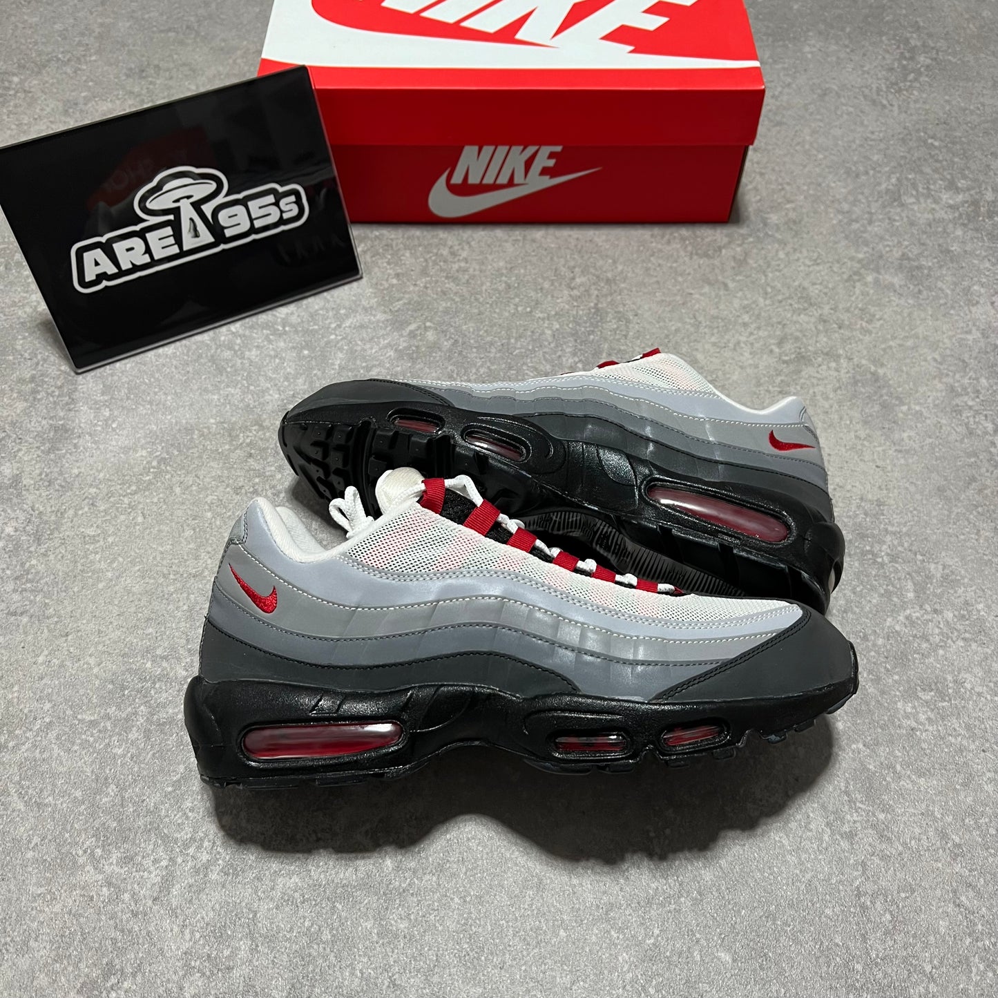 Airmax 95 Chili Red Reflective                               UK11.5