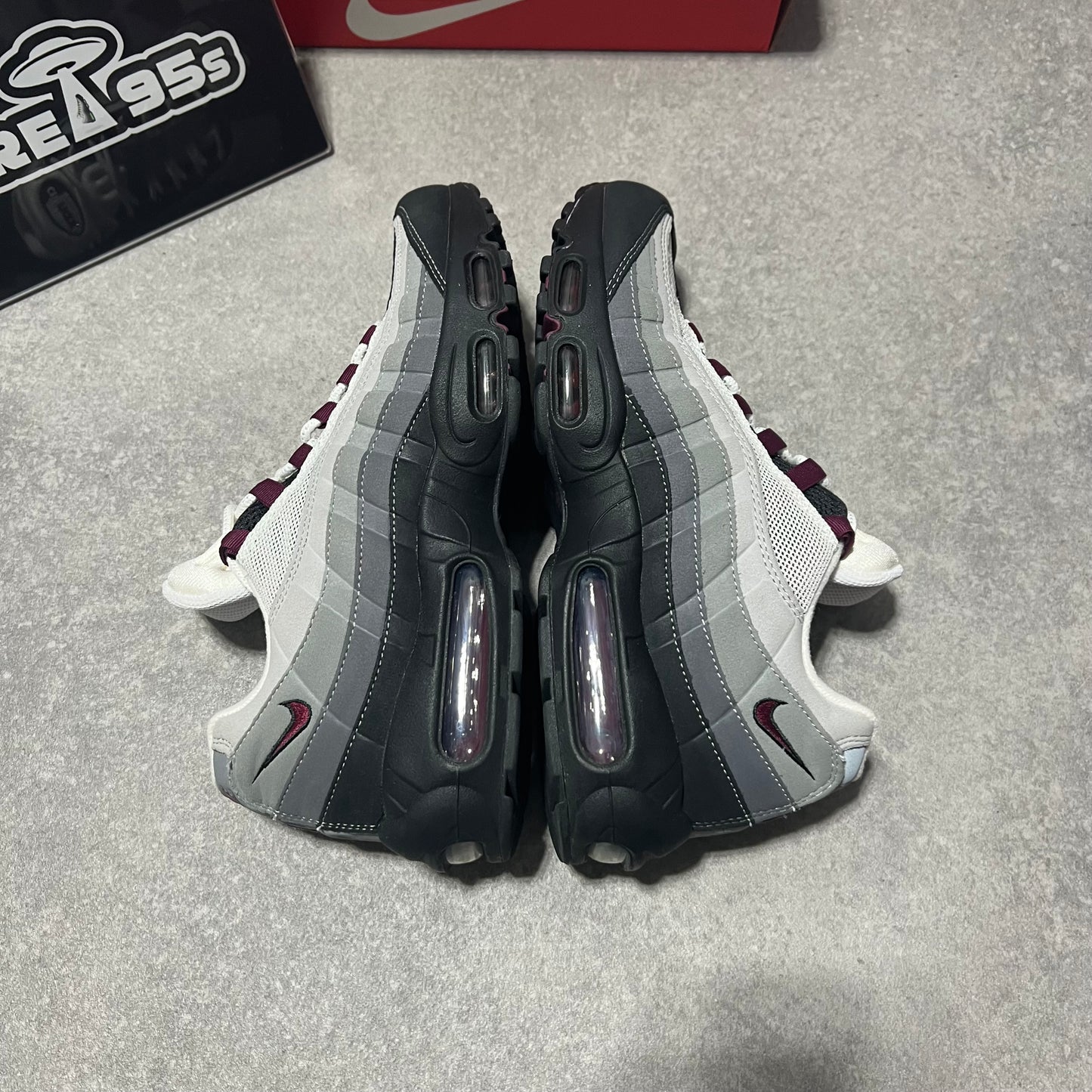 Airmax 95 Beetroot       UK9.5