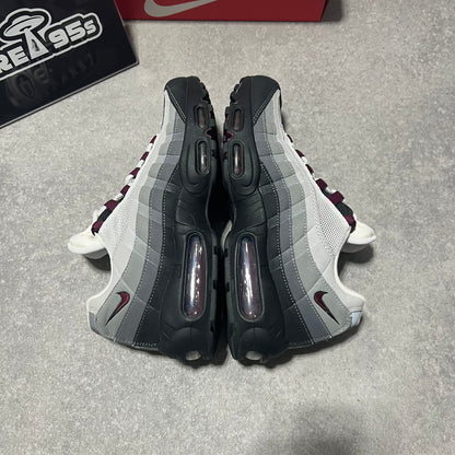 Airmax 95 Beetroot       UK9.5