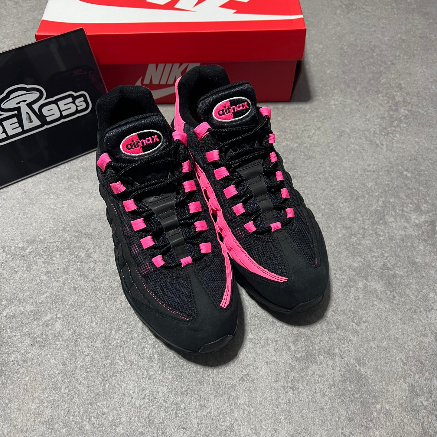 Airmax 95 Pink Blast     UK10