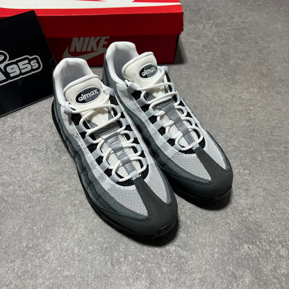 Airmax 95 Grey Jewel   UK8.5