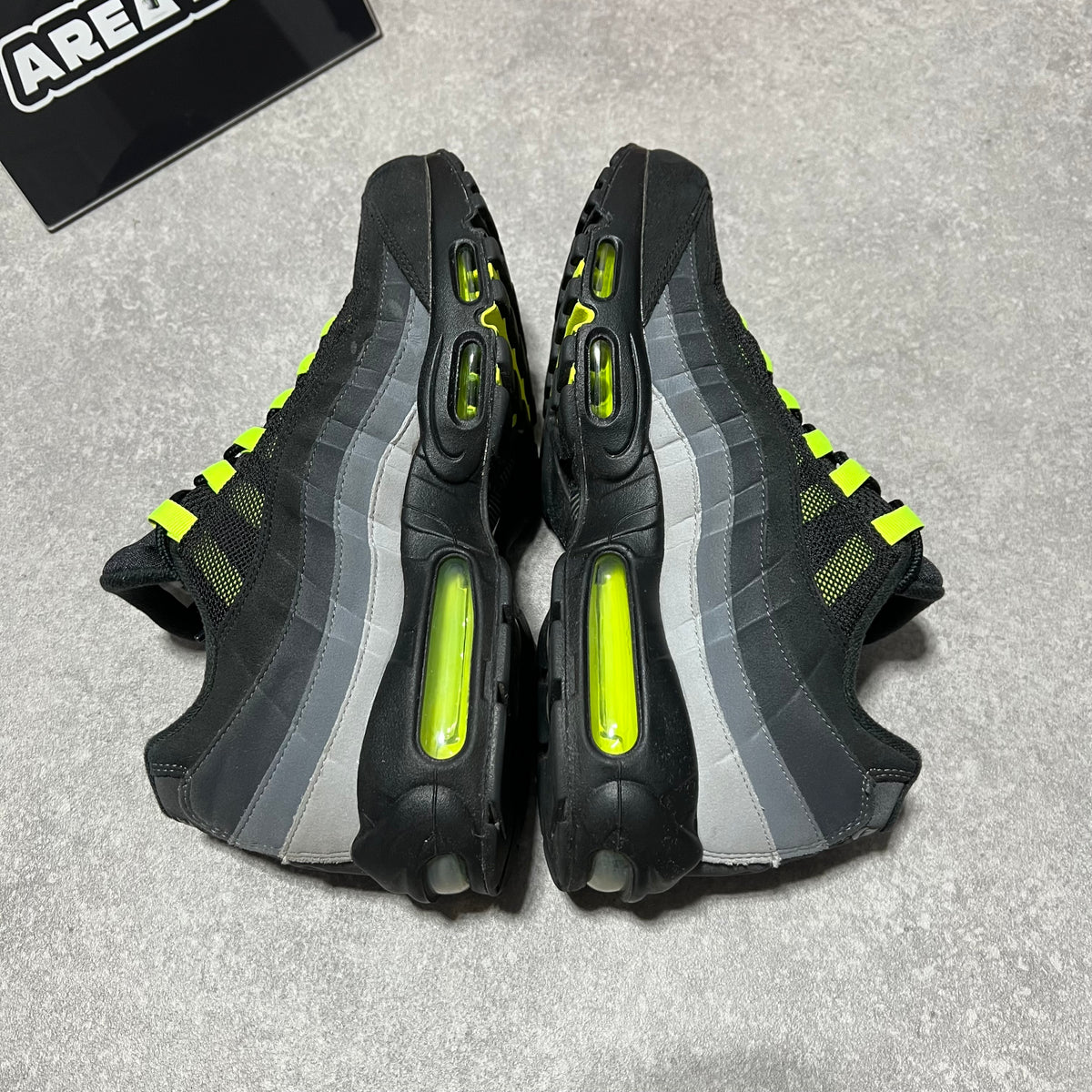Airmax 95 Reverse Neon     UK9.5