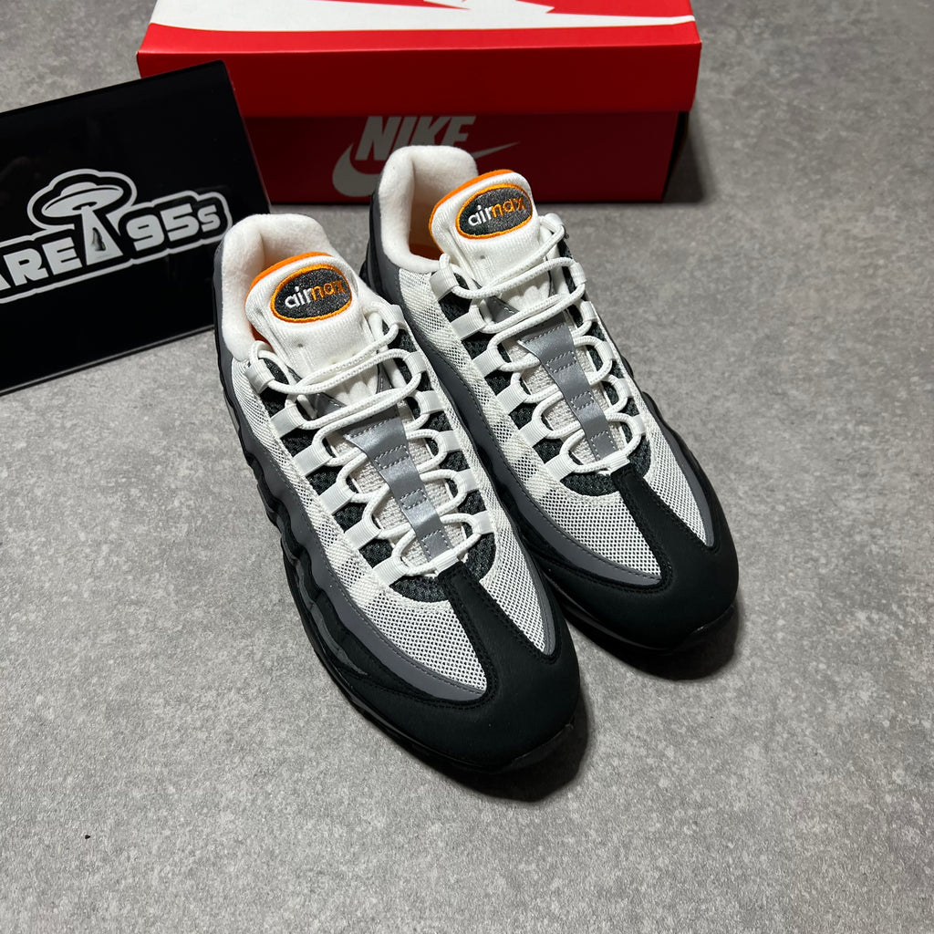 Airmax 95 Orange Smoke  UK9