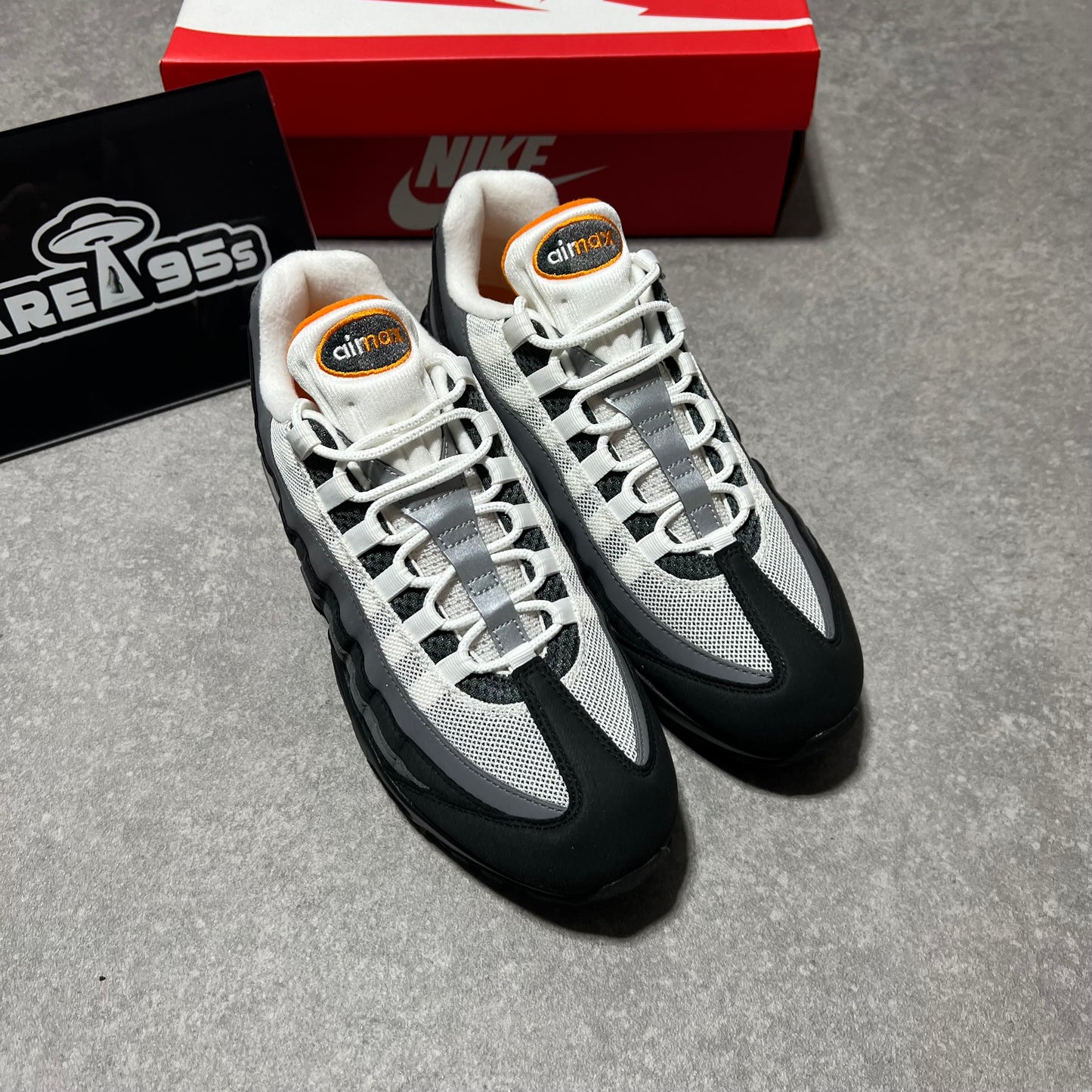 Airmax 95 Orange Smoke  UK9