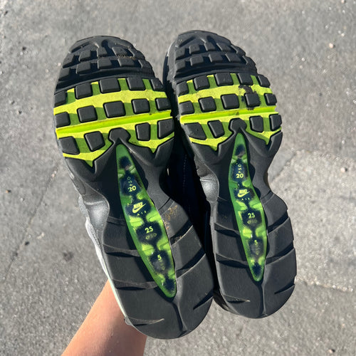 SOLES