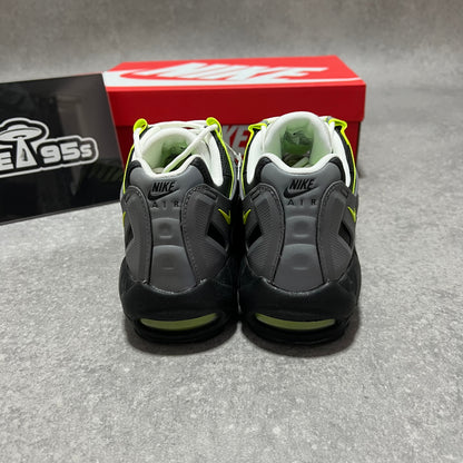 Airmax 95 NDSTRKT