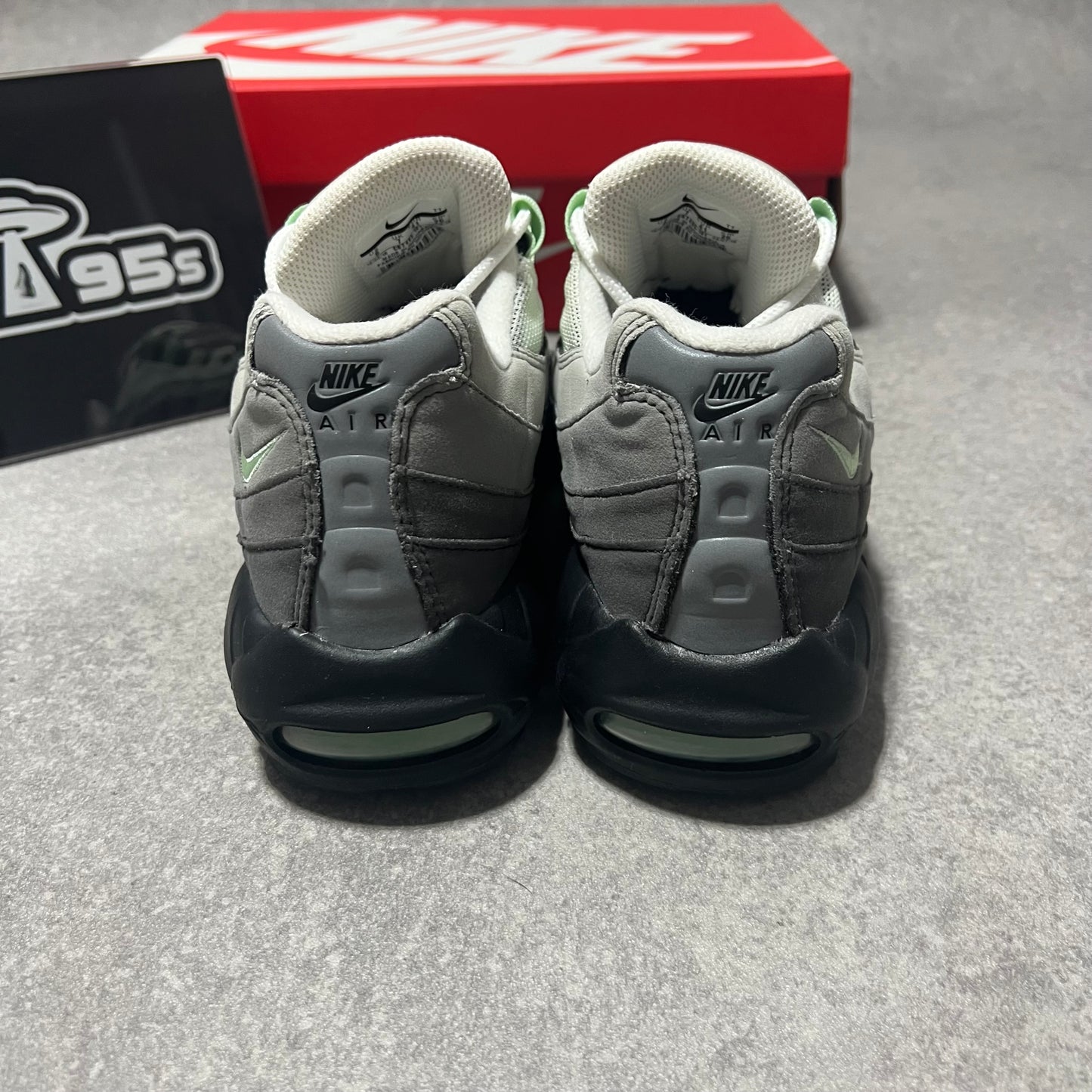 Airmax 95 Fresh Mint       UK7