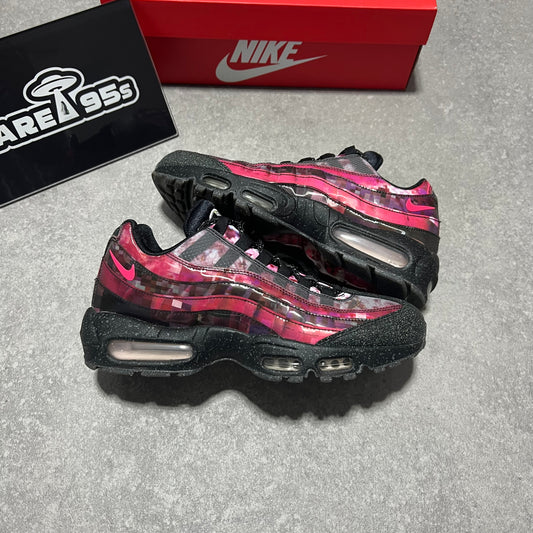 Airmax 95 Cherry Blossom     UK7.5
