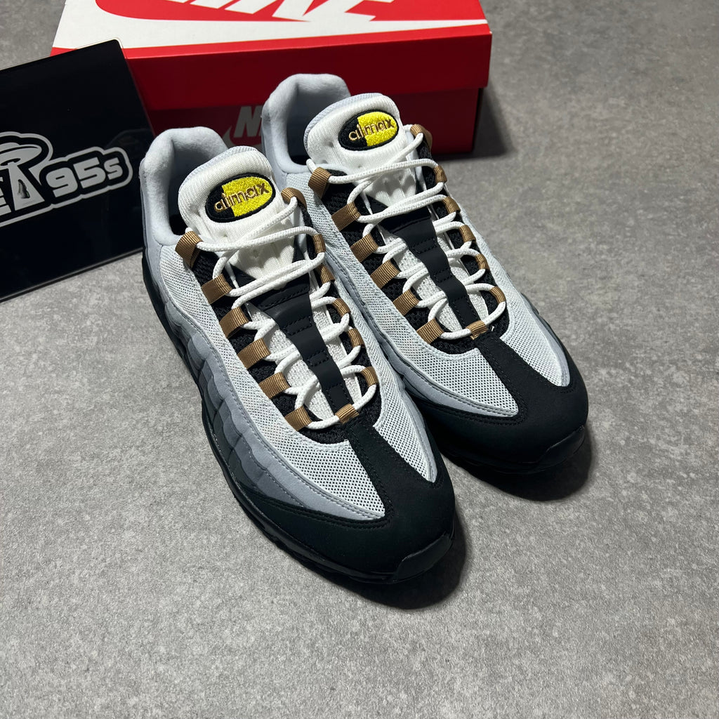 Airmax 95 Yellow Strike    UK9.5