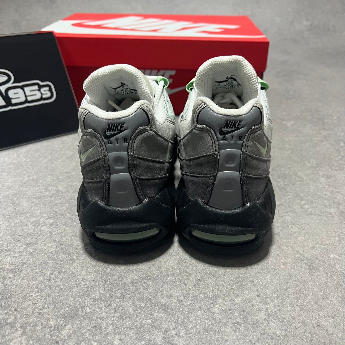 Airmax 95 Fresh Mint       UK7