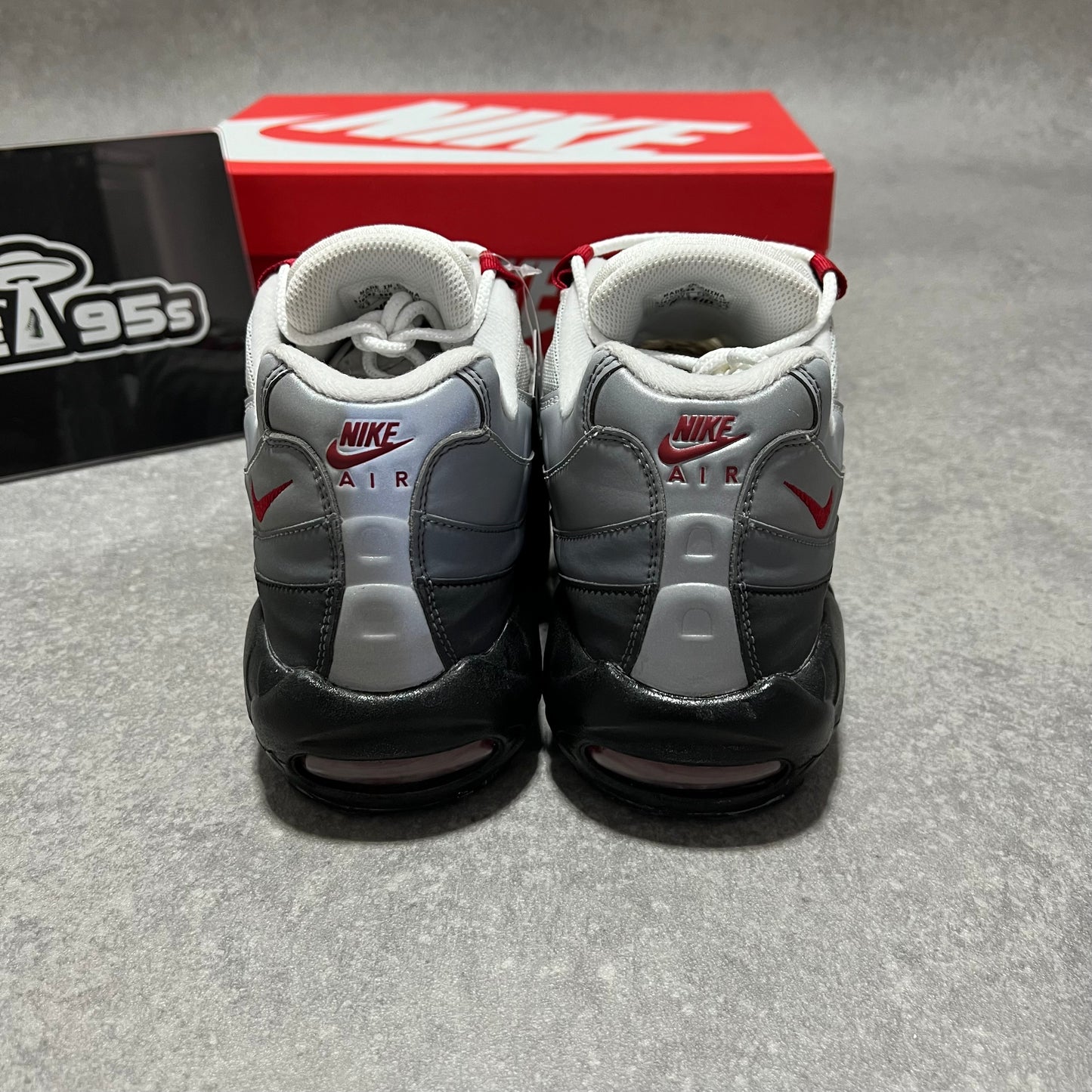 Airmax 95 Chili Red Reflective                               UK11.5