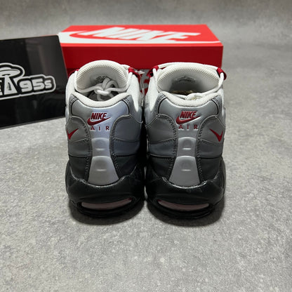 Airmax 95 Chili Red Reflective                               UK11.5