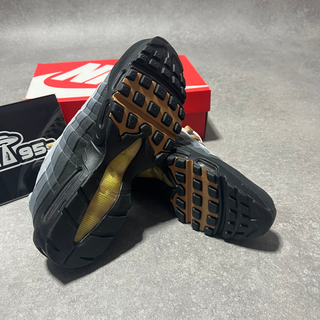 Airmax 95 Yellow Strike    UK9.5