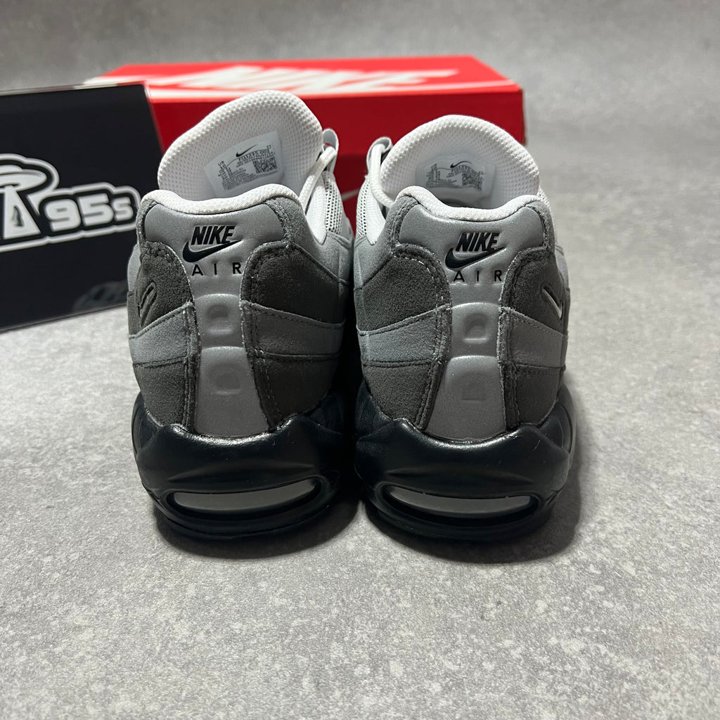 Airmax 95 Grey Jewel   UK9