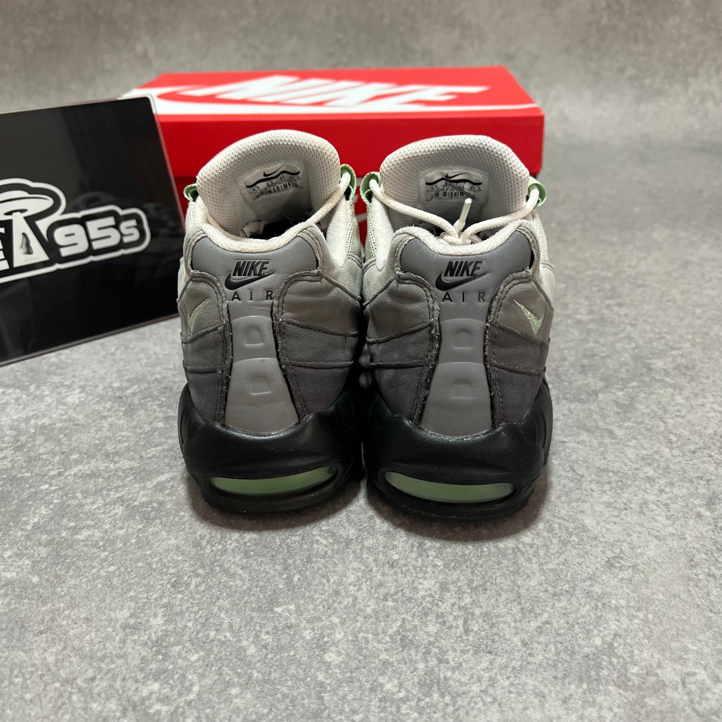 Airmax 95 Fresh Mint                                         UK8.5