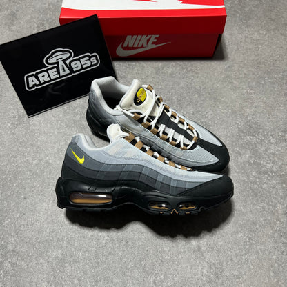 Airmax 95 Yellow Strike    UK8