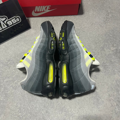 Airmax 95 Neon 2020         UK9.5