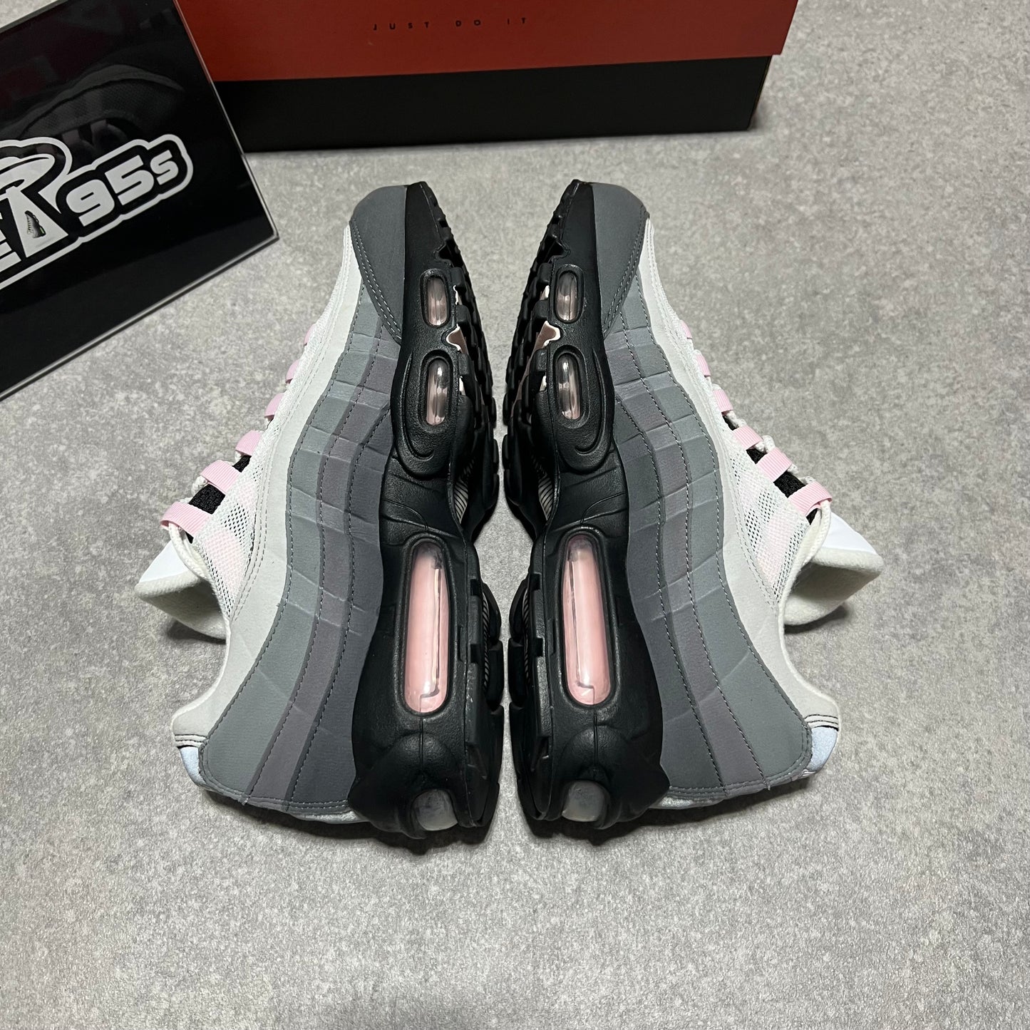 Airmax 95 Pink Foam 2020               UK7.5
